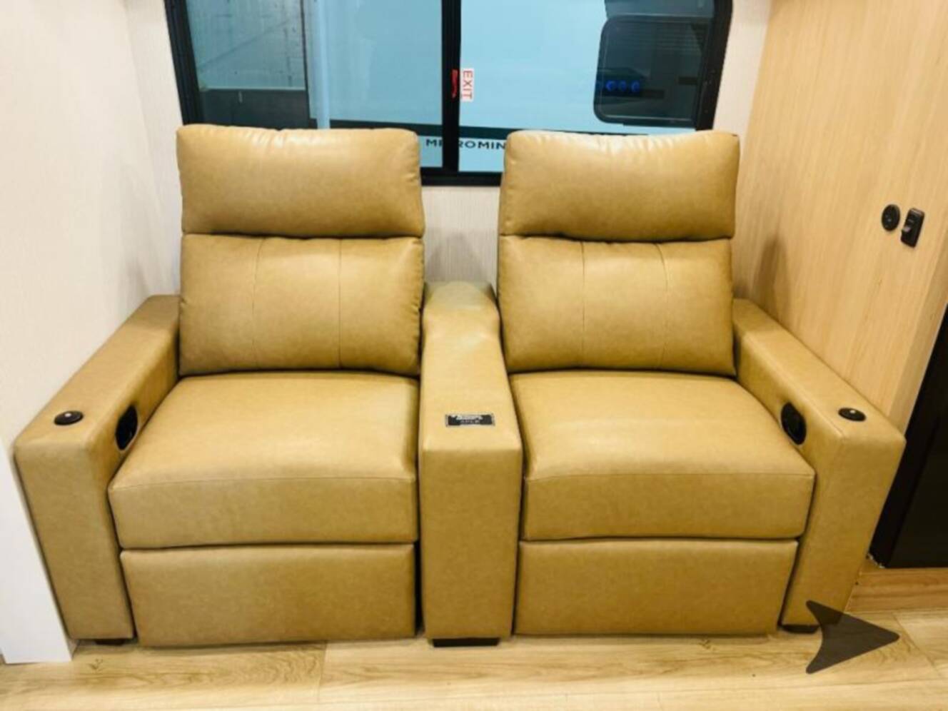 A photo of this 2026 Winnebago Thrive 25RLS