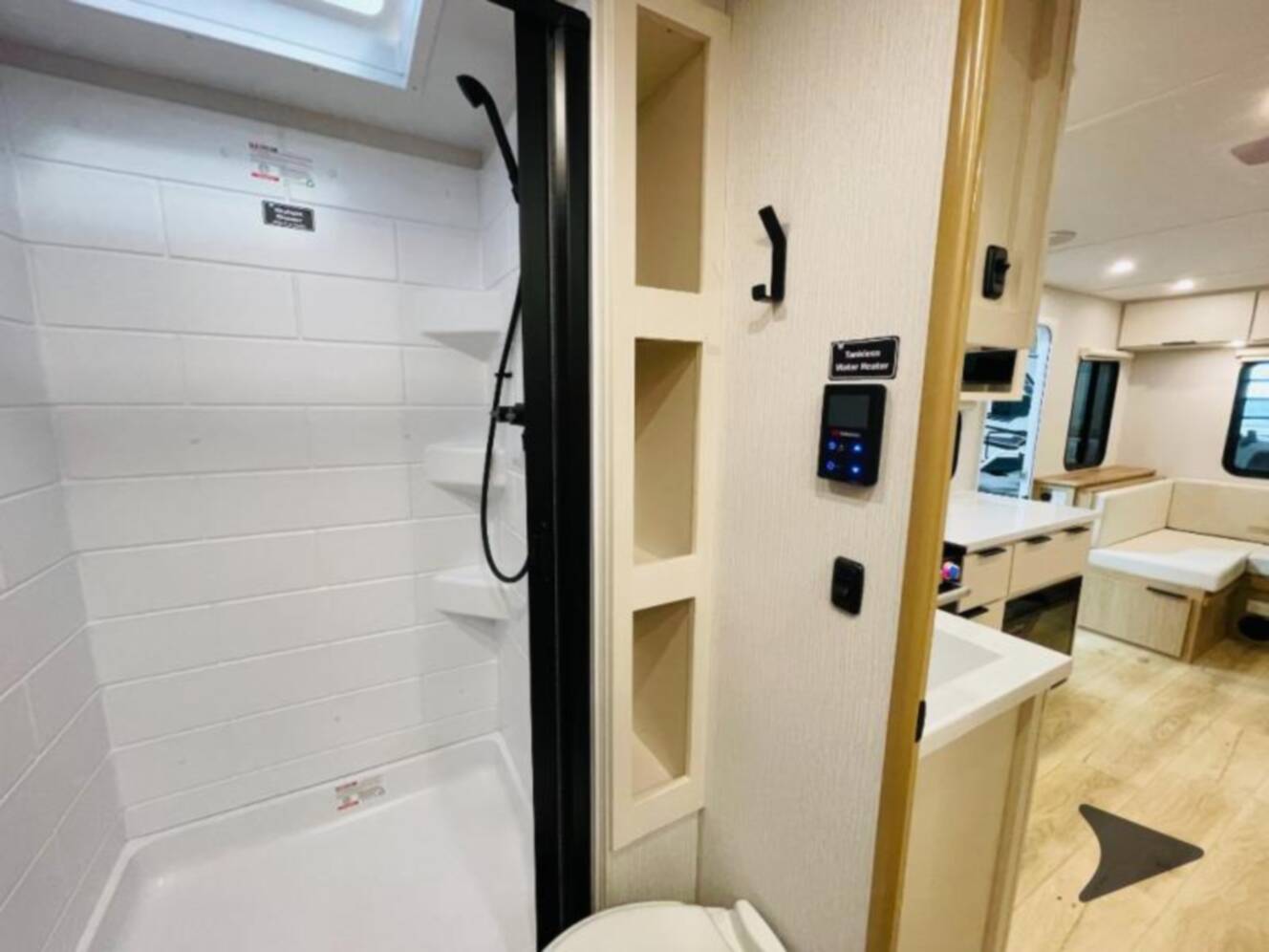 A photo of this 2026 Winnebago Thrive 25RLS