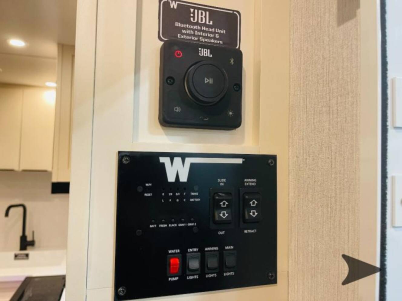 A photo of this 2026 Winnebago Thrive 25RLS