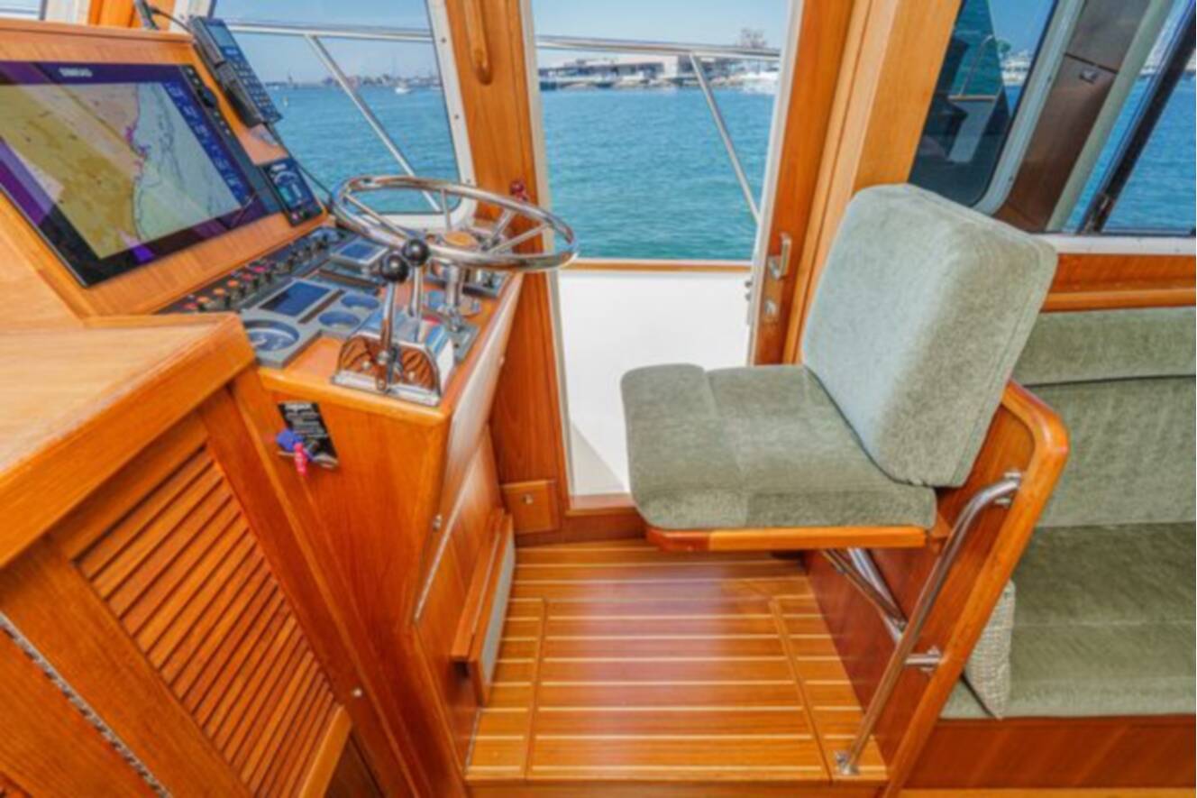 A photo of this 2003 Pacific Seacraft 38T FAST TRAWLER