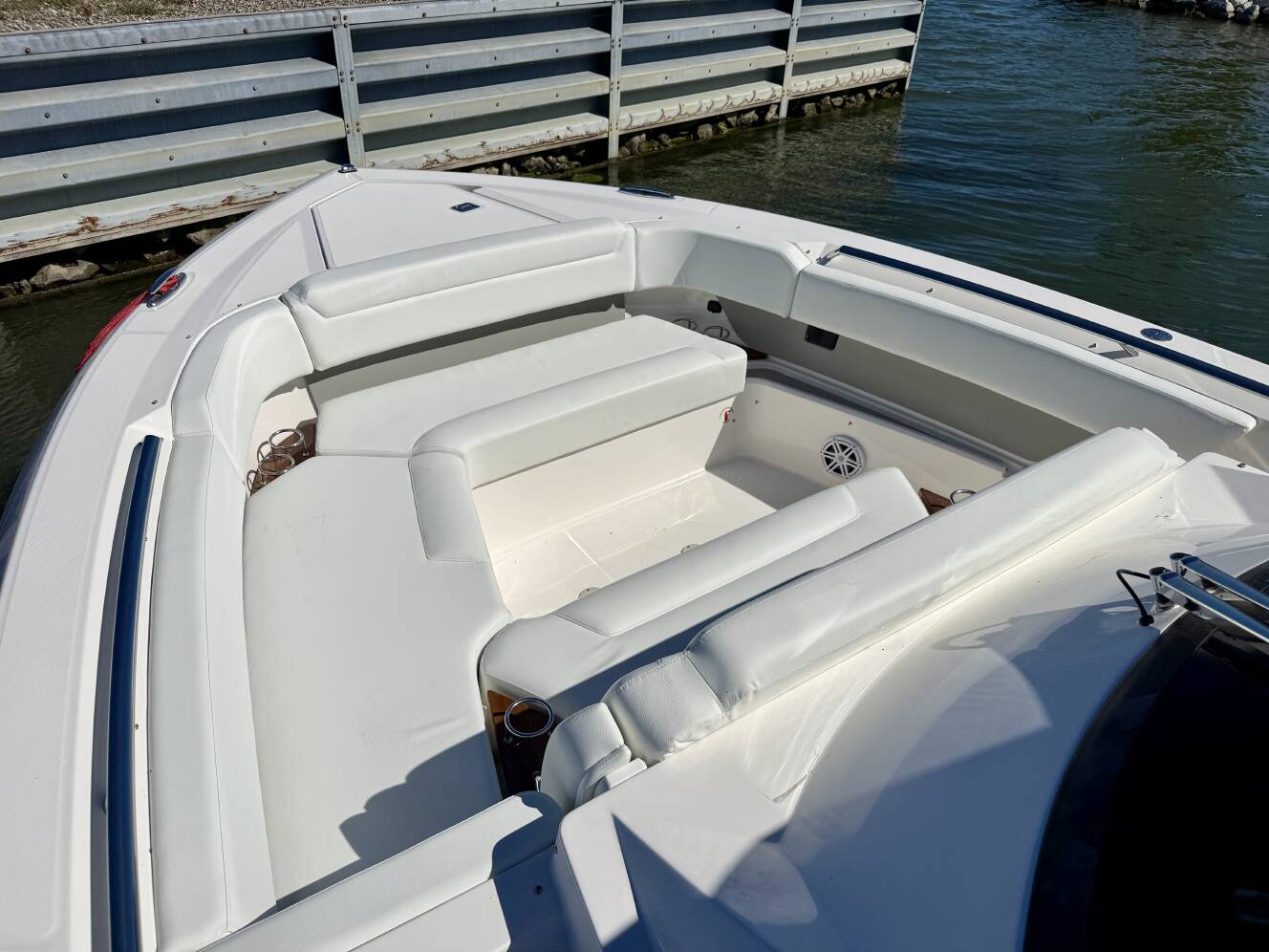 A photo of this 2027 Tiara Yachts 39LS