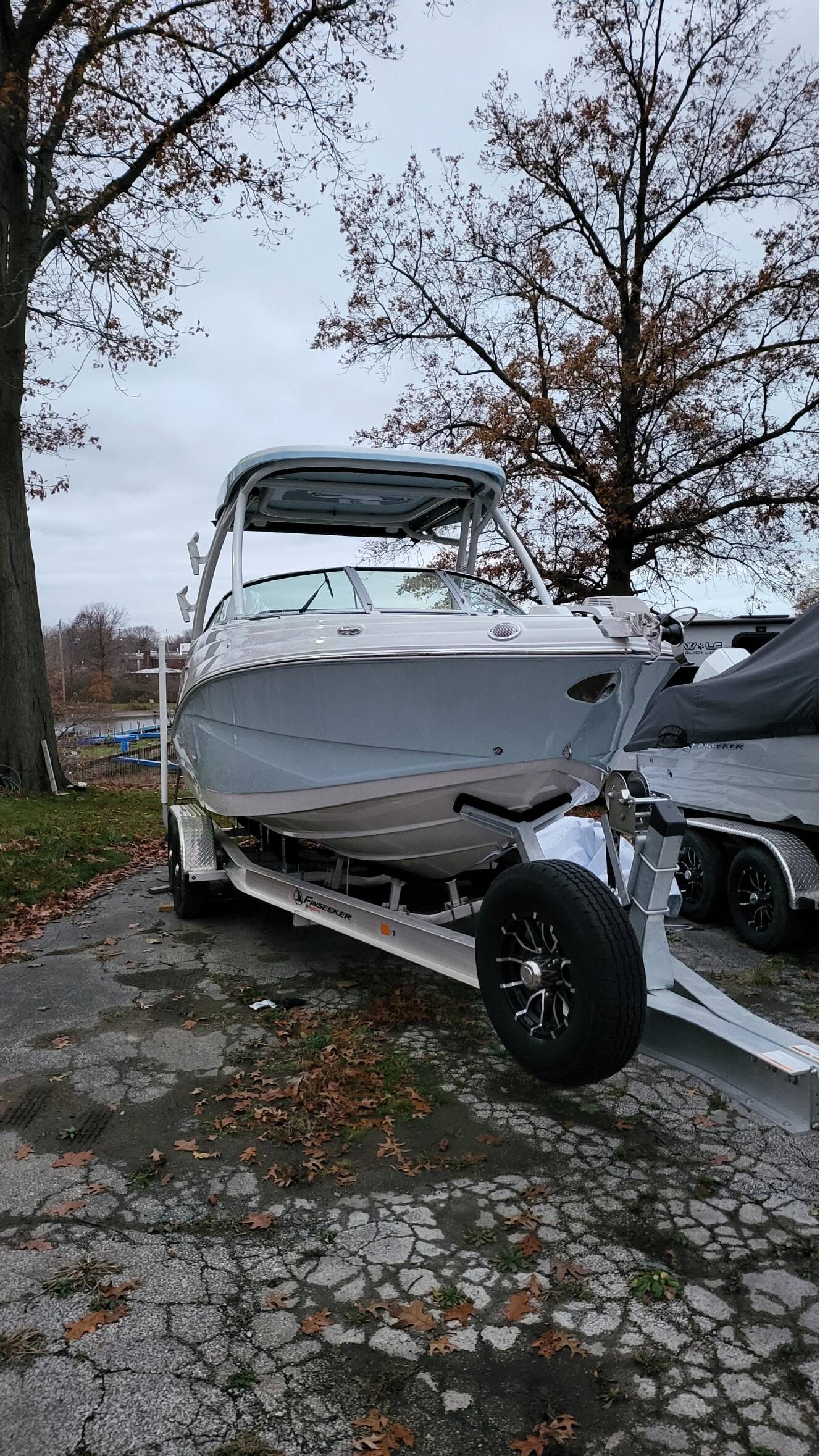 A photo of this 2025 Finseeker 240 Finseeker DC w/ 300 HP DTS Mercury Outboard & Alumi