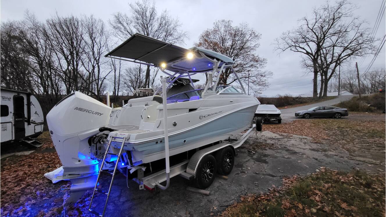 A photo of this 2025 Finseeker 240 Finseeker DC w/ 300 HP DTS Mercury Outboard & Alumi