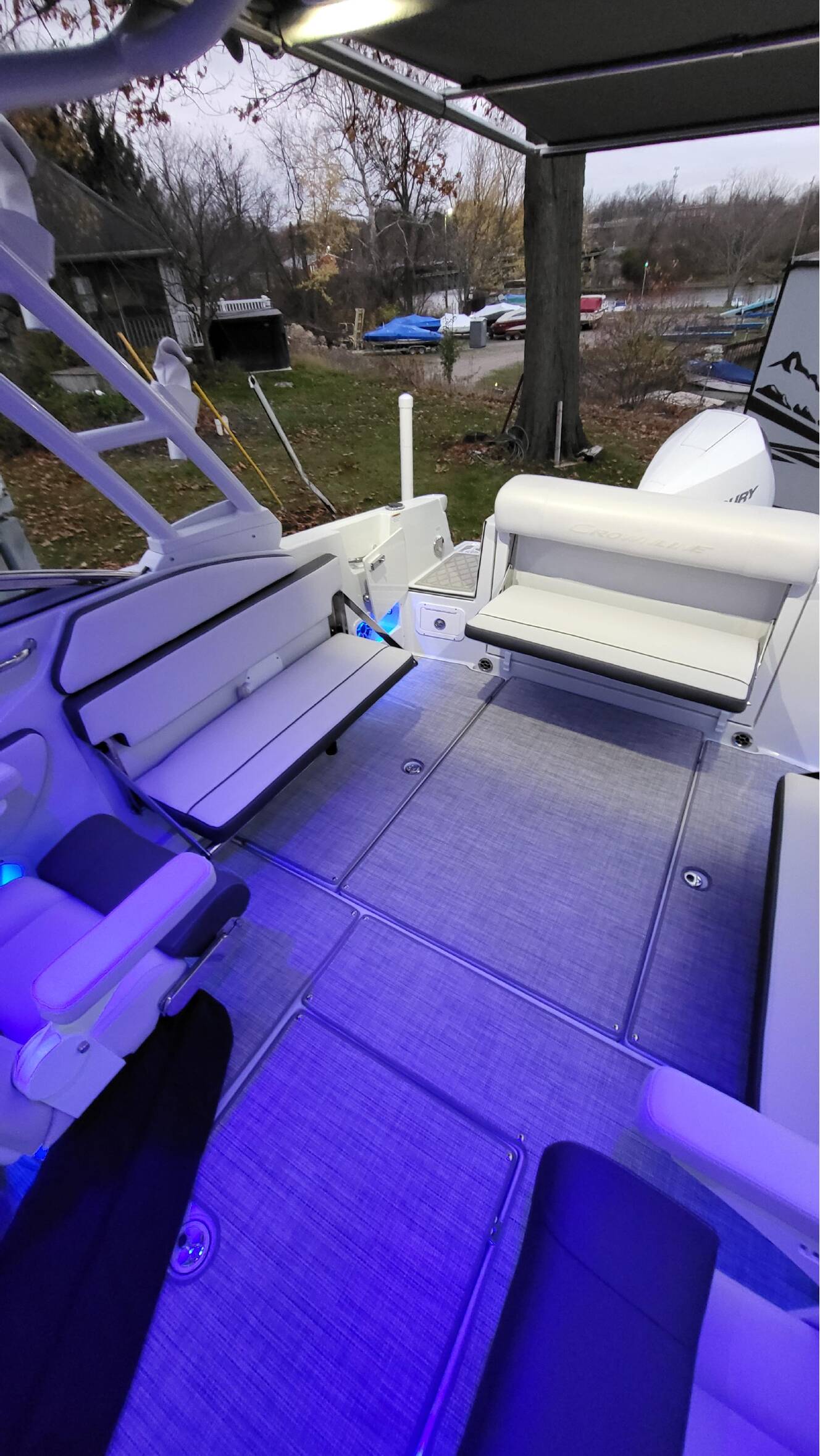 A photo of this 2025 Finseeker 240 Finseeker DC w/ 300 HP DTS Mercury Outboard & Alumi