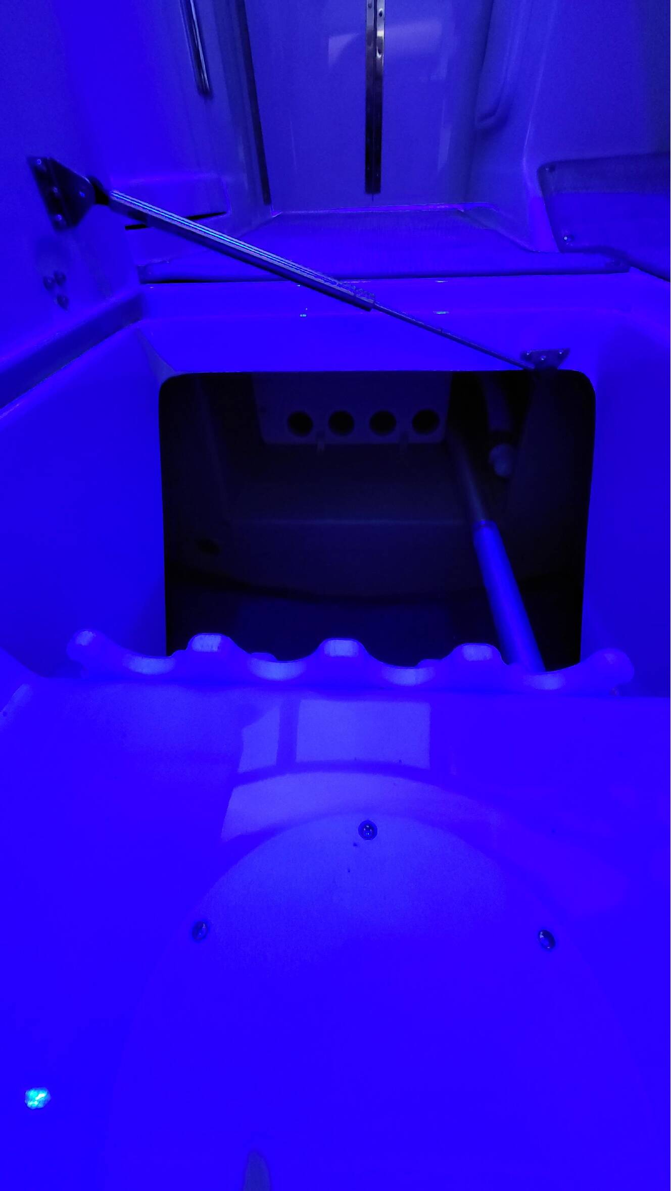 A photo of this 2025 Finseeker 240 Finseeker DC w/ 300 HP DTS Mercury Outboard & Alumi