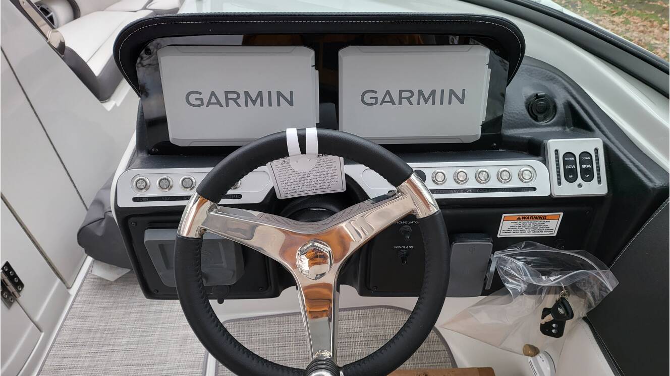A photo of this 2025 Finseeker 240 Finseeker DC w/ 300 HP DTS Mercury Outboard & Alumi