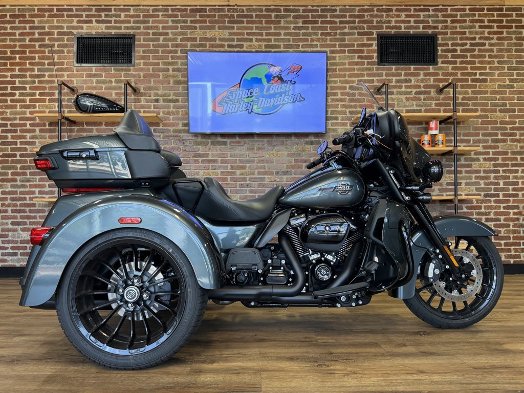 2025 Harley-Davidson TRI GLIDE ULTRA ULTRA CLASSIC in Palm Bay, FL