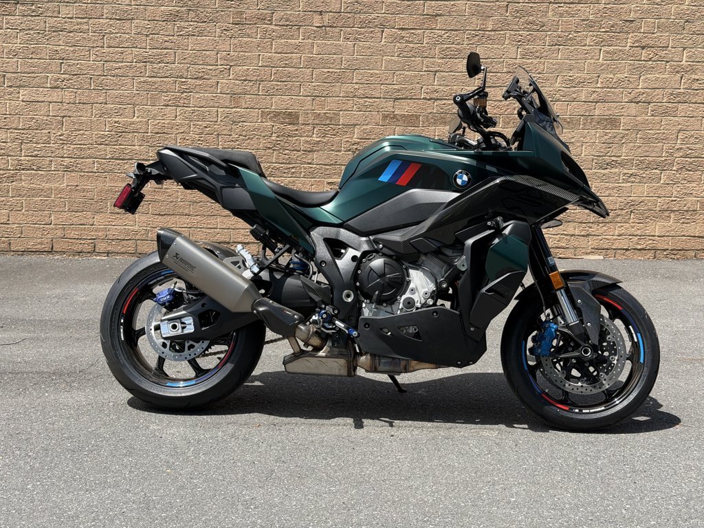 2026 BMW M 1000 XR Aurelius Green Metallic Matte 1000 XR in Charlotte, NC