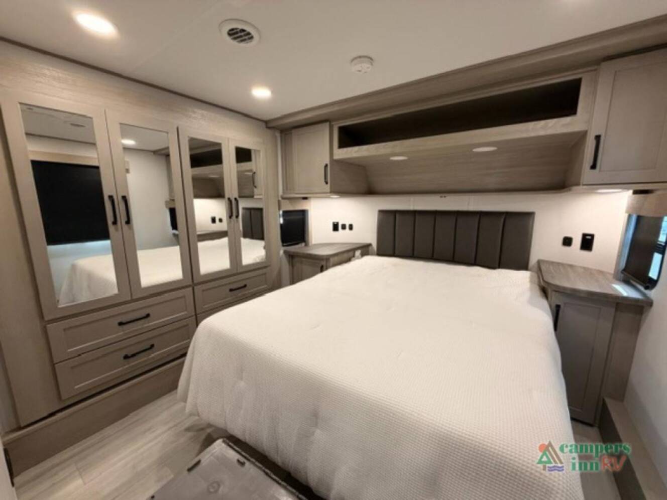 A photo of this 2026 Grand Design Momentum G-Class 325G