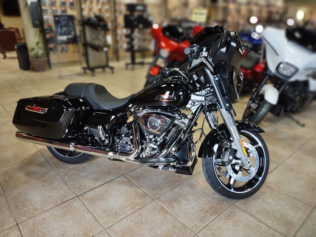 2025 Harley-Davidson® FLHX - Street Glide® FLHX in Chambersburg, PA