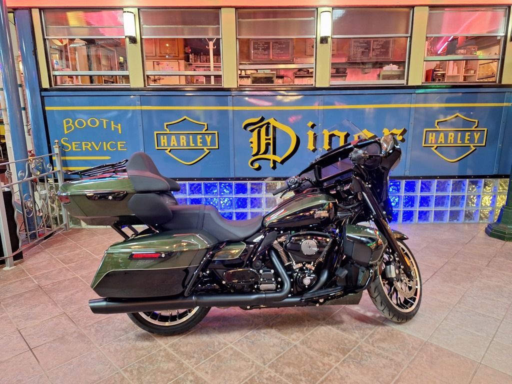 2026 Harley-Davidson® FLHXL - Street Glide® Limited LIMITED in Bedford Heights, OH