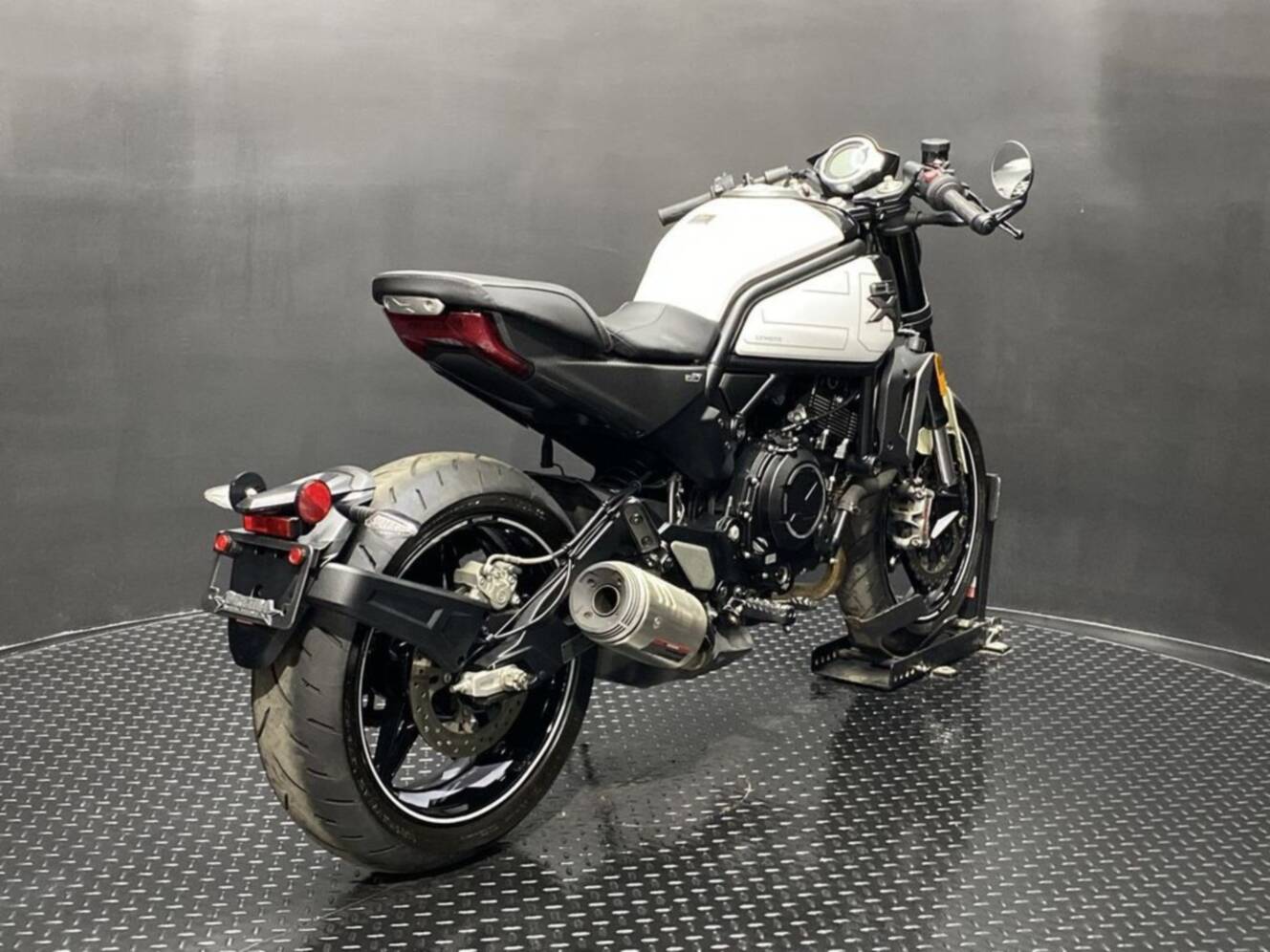 A photo of this 2022 CFMOTO 700CL-X Sport