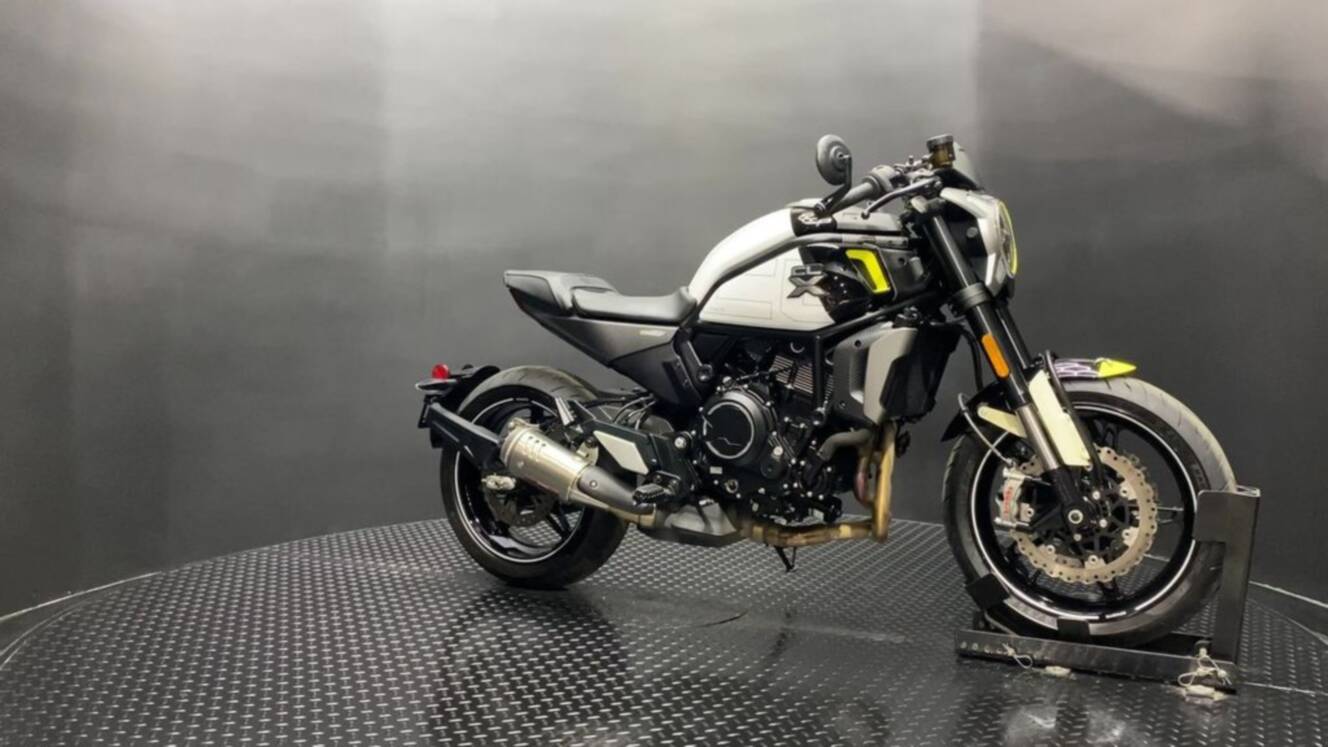 A photo of this 2022 CFMOTO 700CL-X Sport