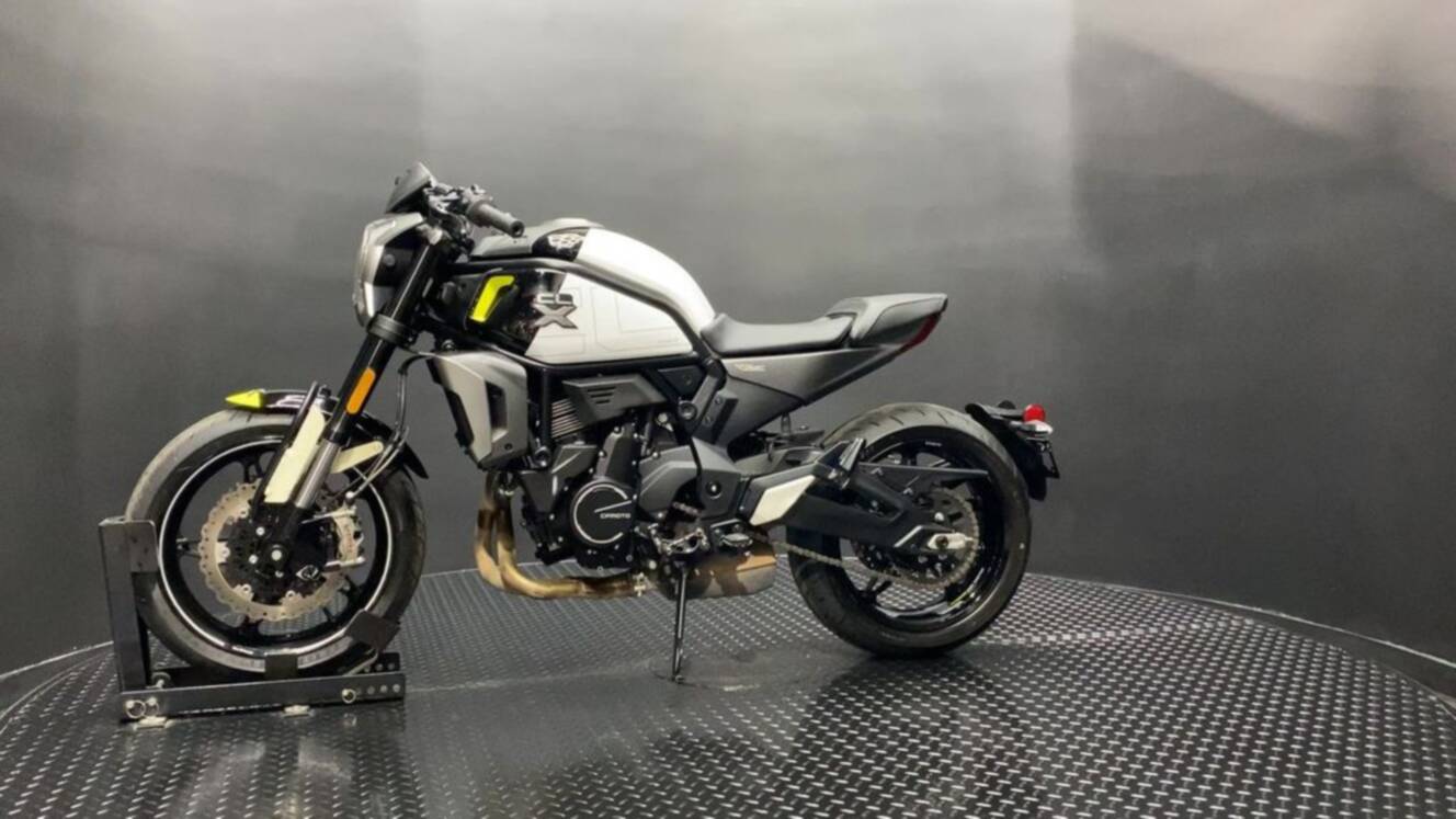 A photo of this 2022 CFMOTO 700CL-X Sport