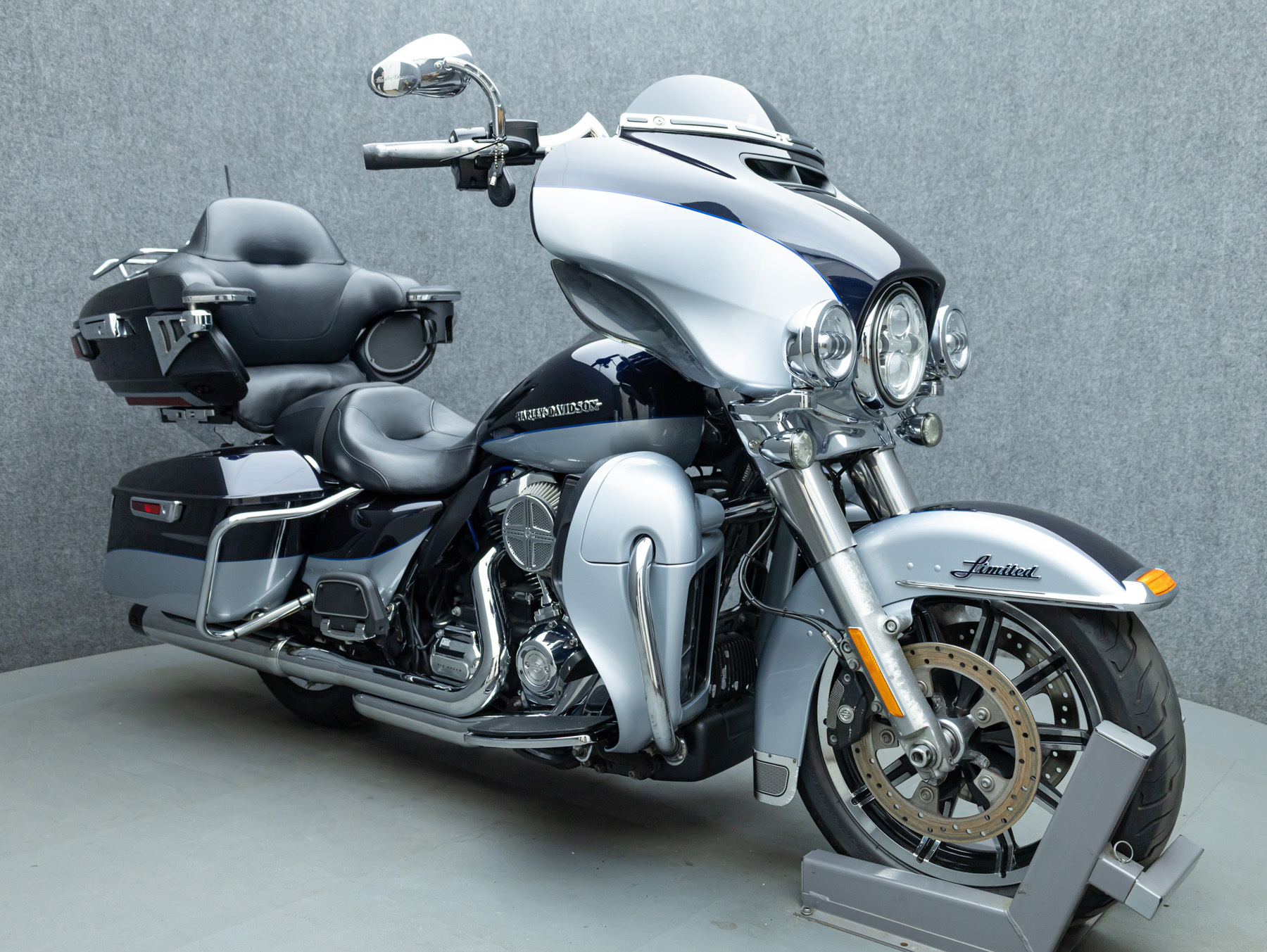 2019 Harley Davidson FLHTK ULTRA LIMITED W/ABS ULTRA LIMITED in Pembroke, NH