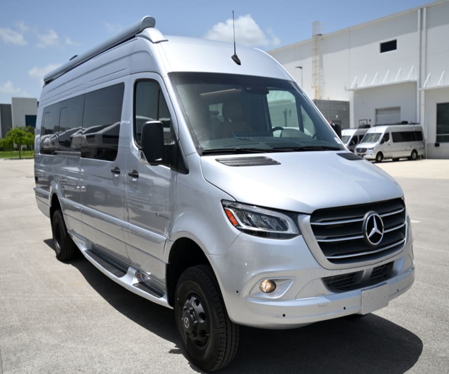 2027 Entegra INSIGNIA 24B-INS RV