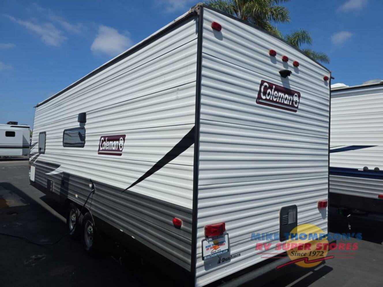 A photo of this 2021 Dutchmen Rv Coleman Lantern LT Series 274BHWE