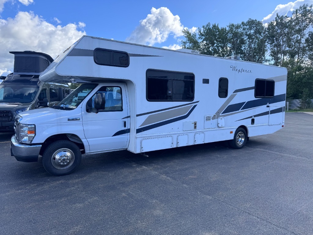2020 Tiffin Motorhomes Wayfarer 28TM in orchard park NY