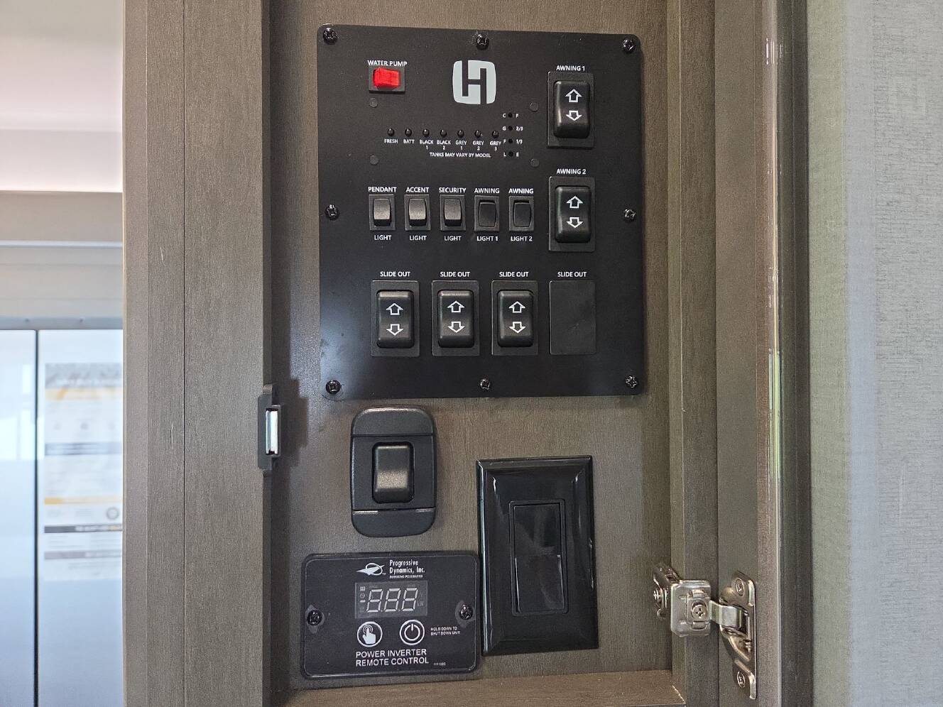 A photo of this 2027 Heartland Milestone 39TB