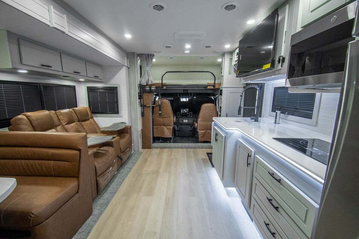 2027 Dynamax Corp DX3 37BD in alvarado TX