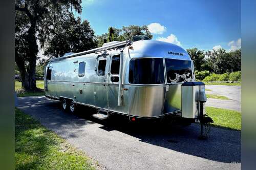 2017 Airstream Classic 30 in ocala FL