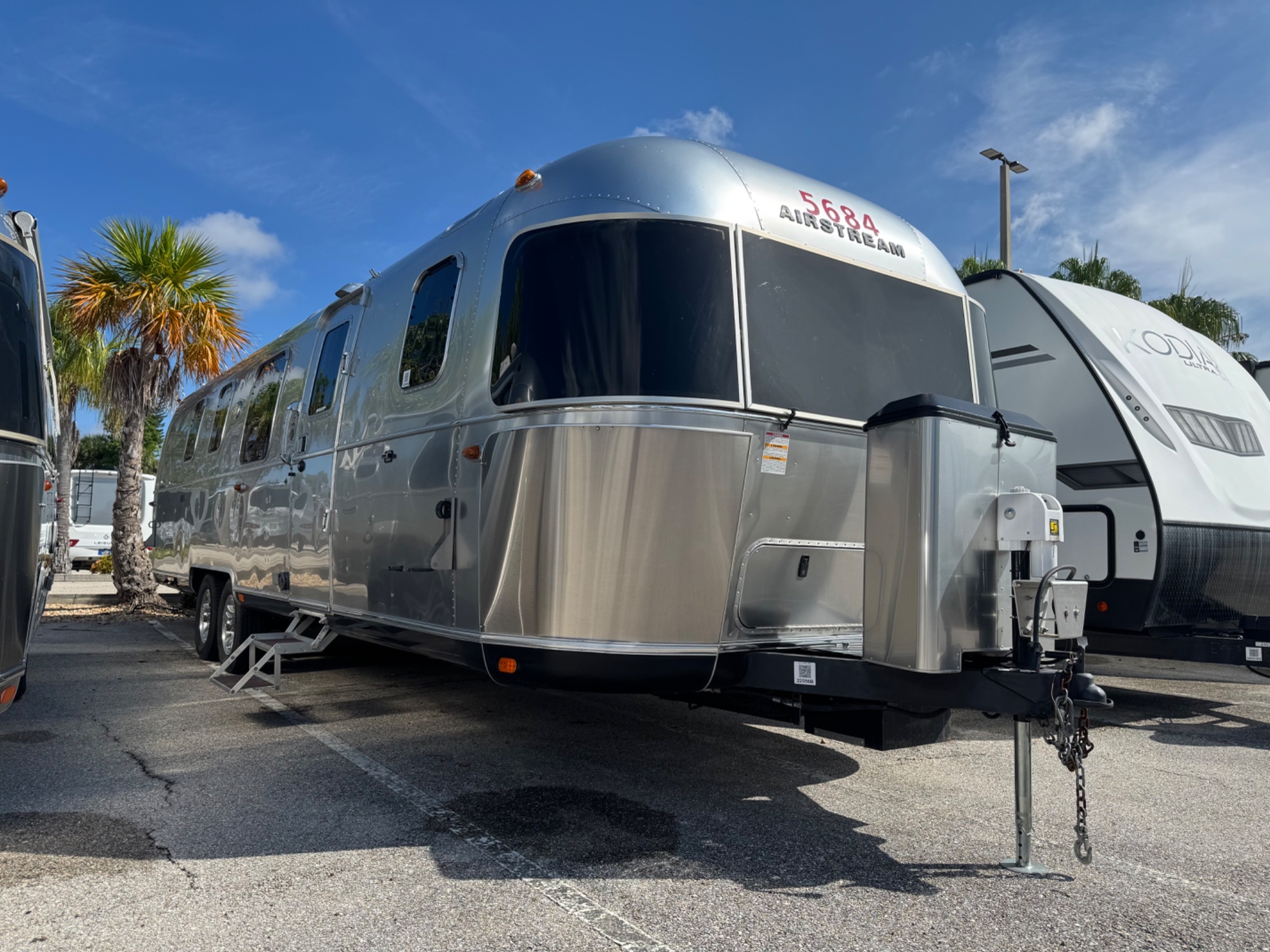 2019 Airstream Classic 33FB in nokomis FL