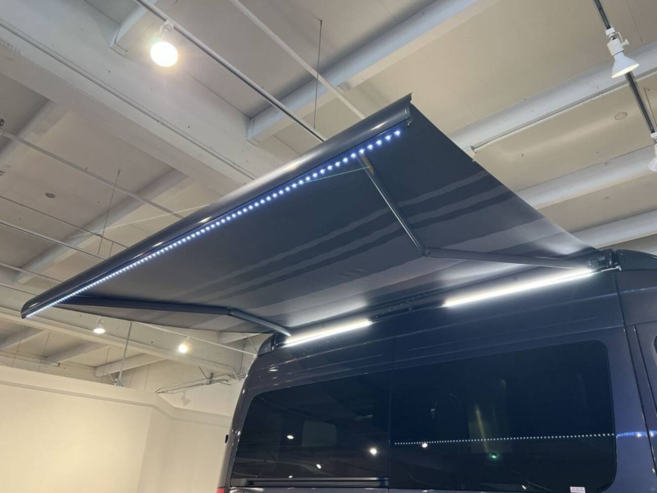 A photo of this 2025 Airstream Interstate 19