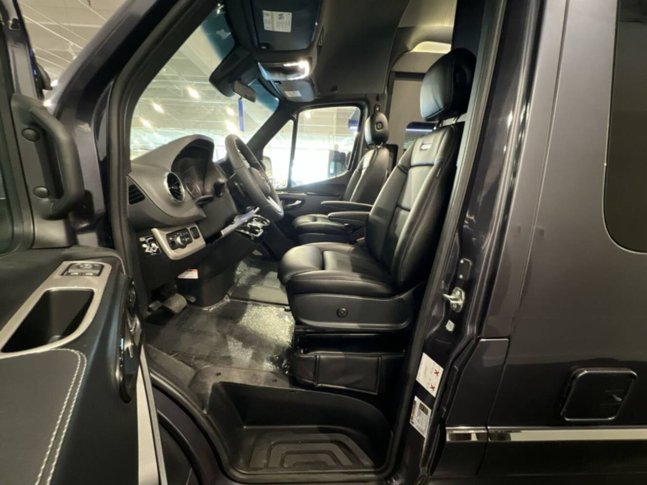 A photo of this 2025 Airstream Interstate 19