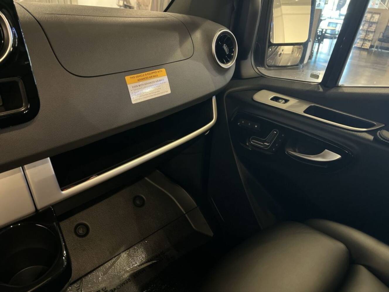 A photo of this 2025 Airstream Interstate 19
