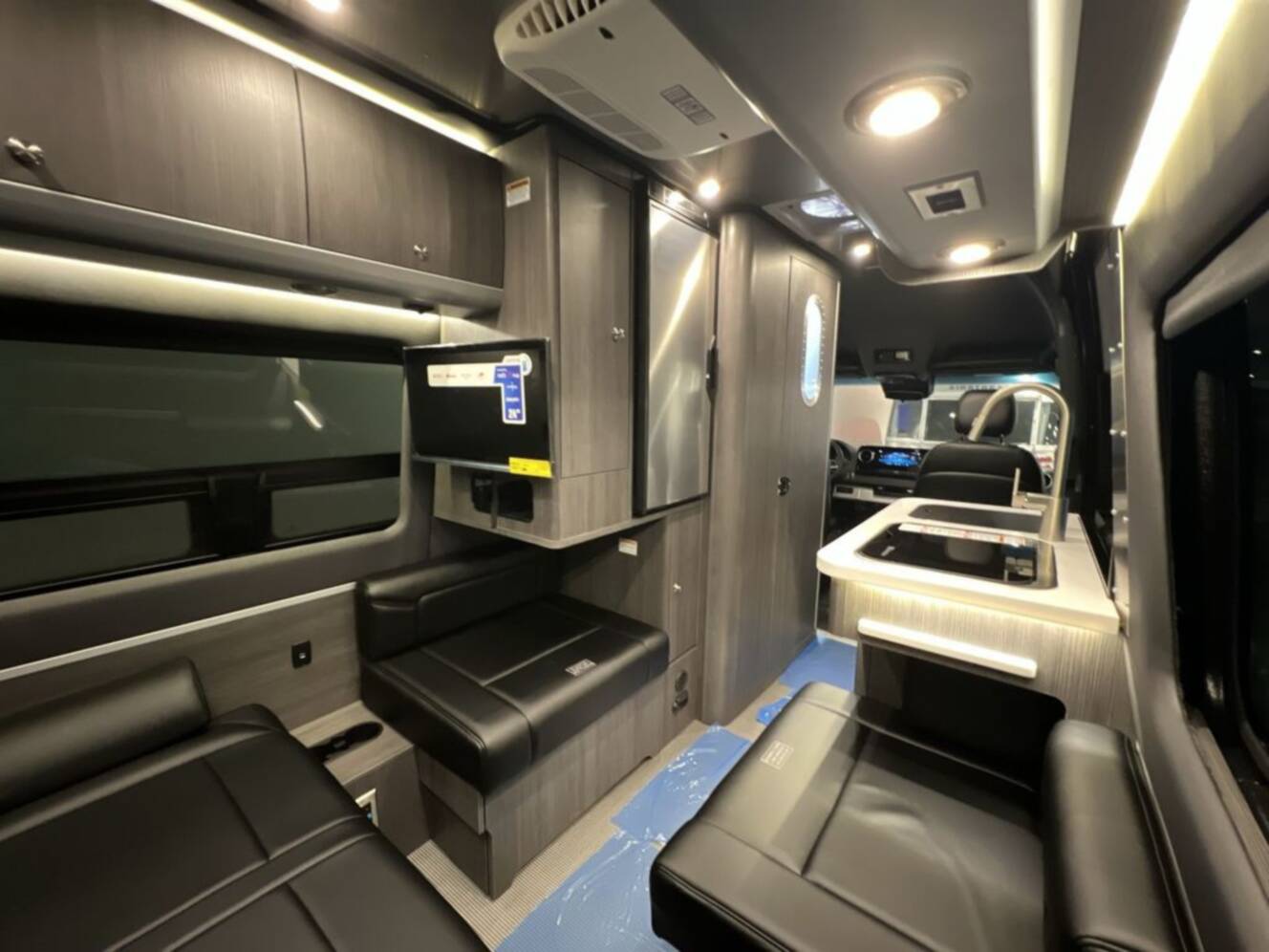 A photo of this 2025 Airstream Interstate 19