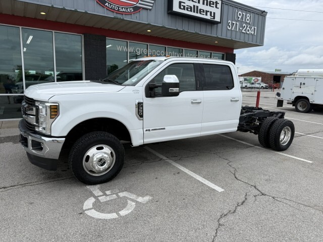 2019 FORD F350 in Collinsville, OK