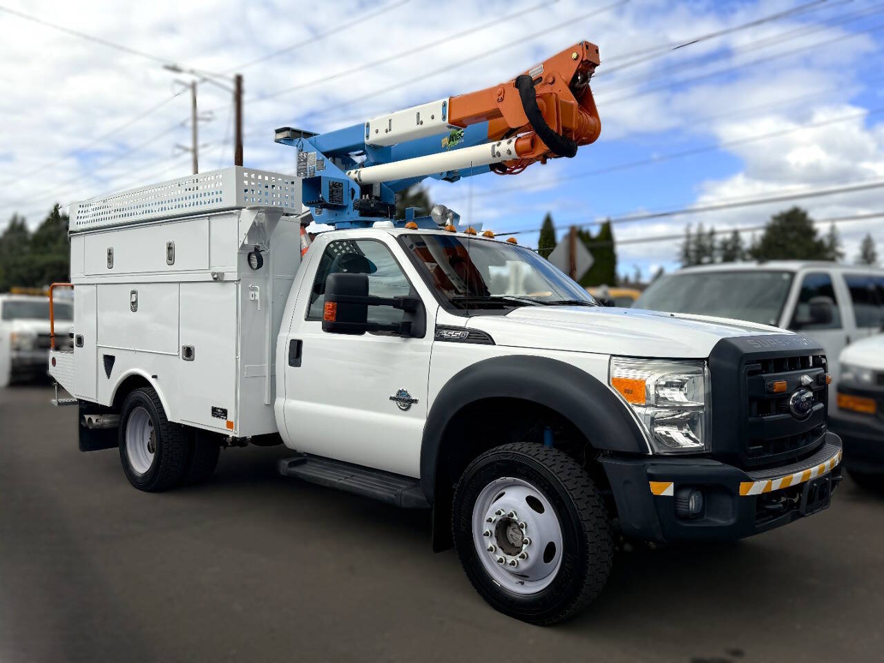 2015 FORD F550 in Tualatin, OR