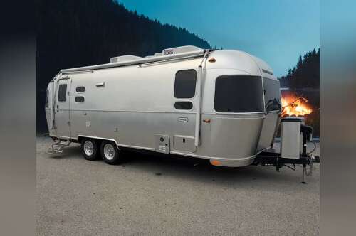 2023 Airstream Globetrotter 25FB Queen in columbus OH