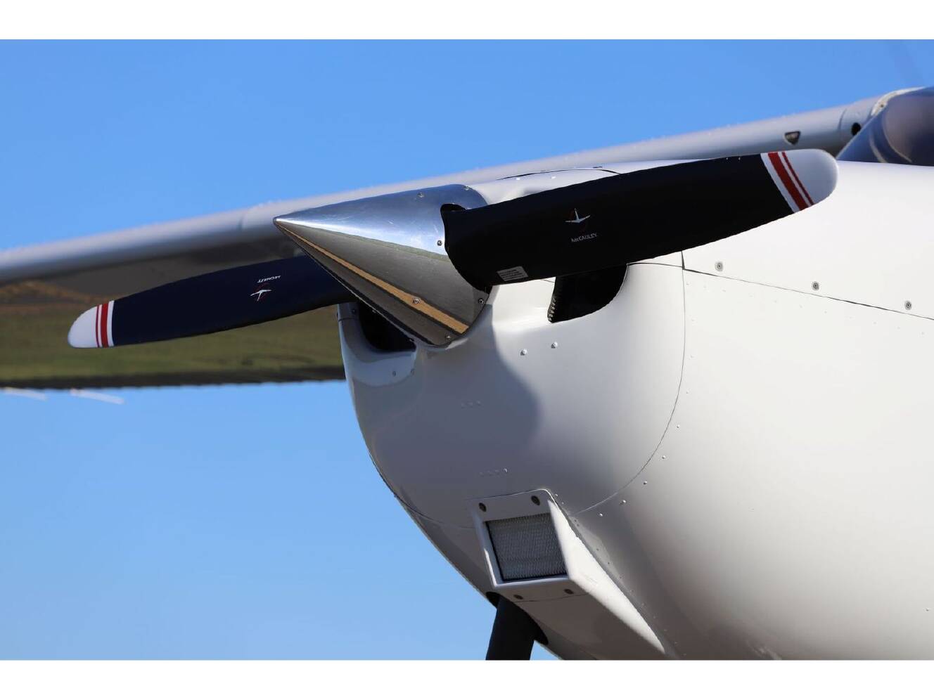 A photo of this 2019 Cessna 172S SKYHAWK SP