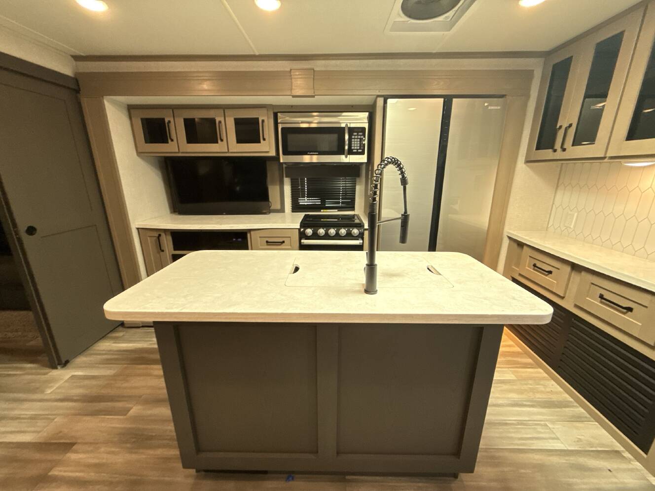 A photo of this 2023 Grand Design REFLECTION 312BHTS