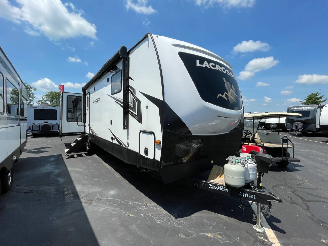 A photo of this 2023 Prime Time LACROSSE 3411RK