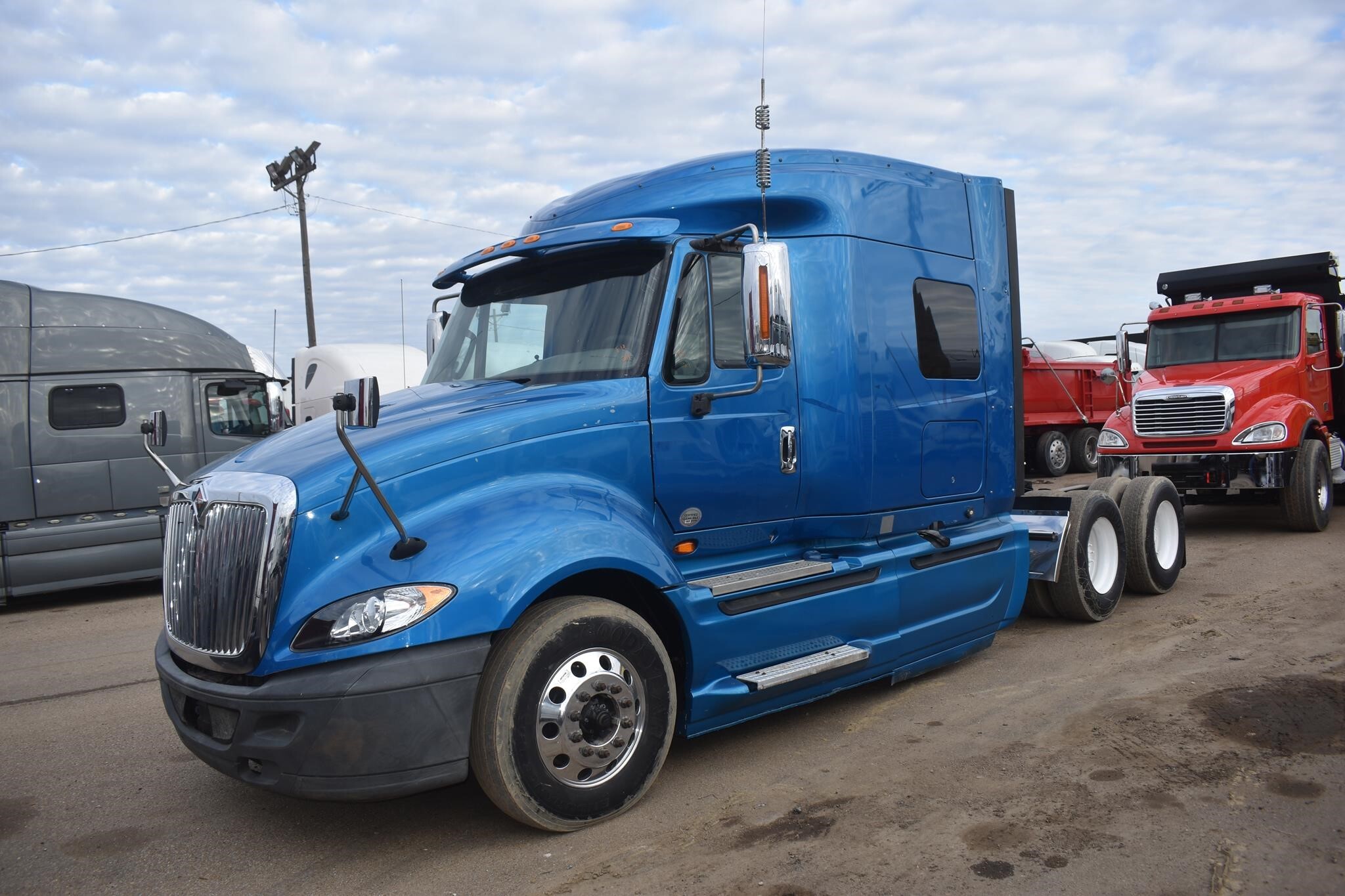 2015 INTERNATIONAL PROSTAR in Covington, TN