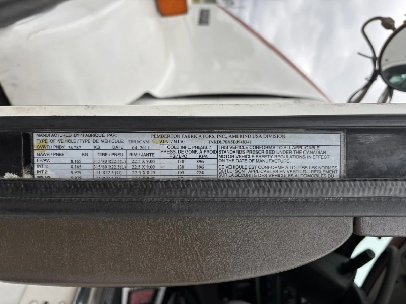 2011 KENWORTH T800