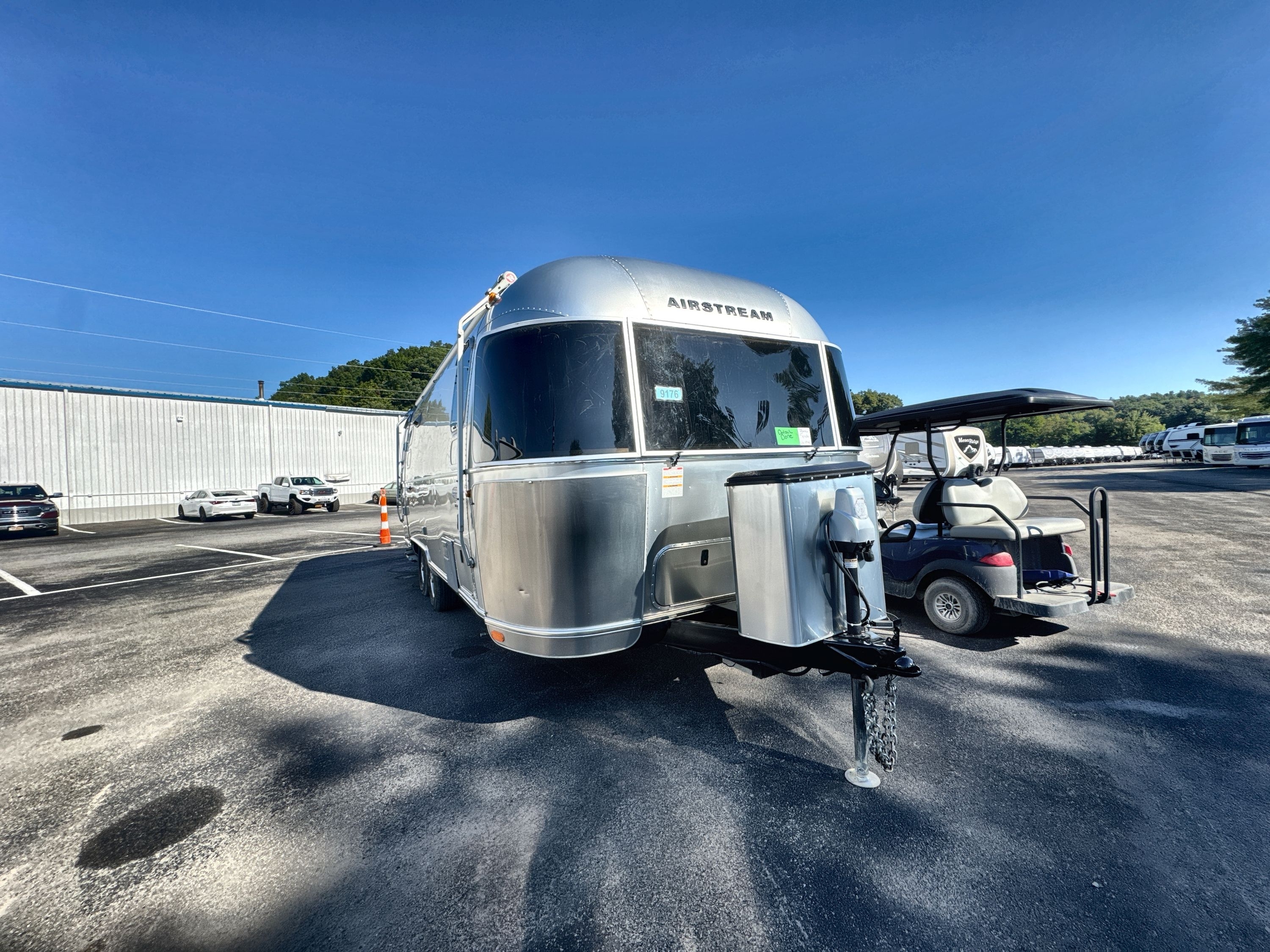 2018 Airstream INTERNATIONAL SIGNATURE 25FB TWIN in kingston NY
