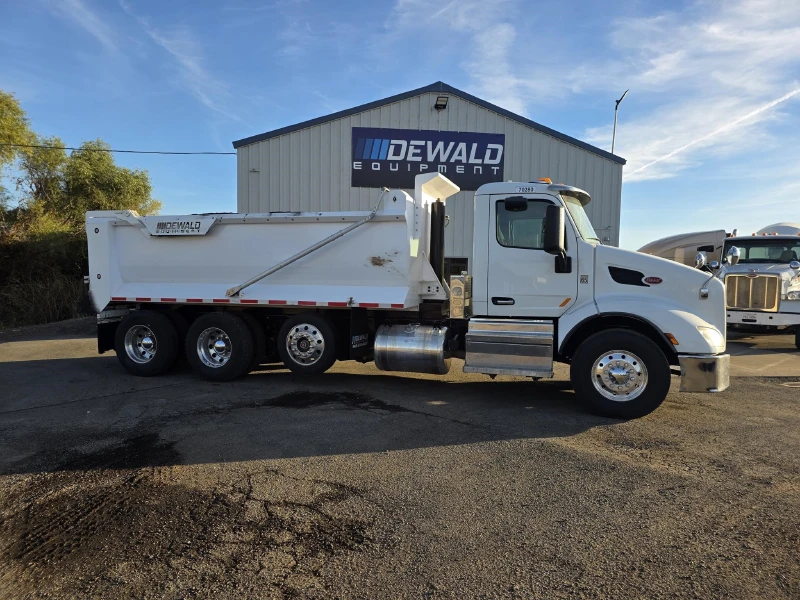 2018 PETERBILT 579