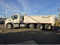 2018 PETERBILT 579