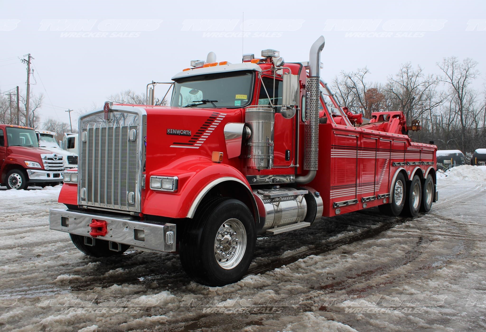 2022 KENWORTH W900 in Saint Paul, MN