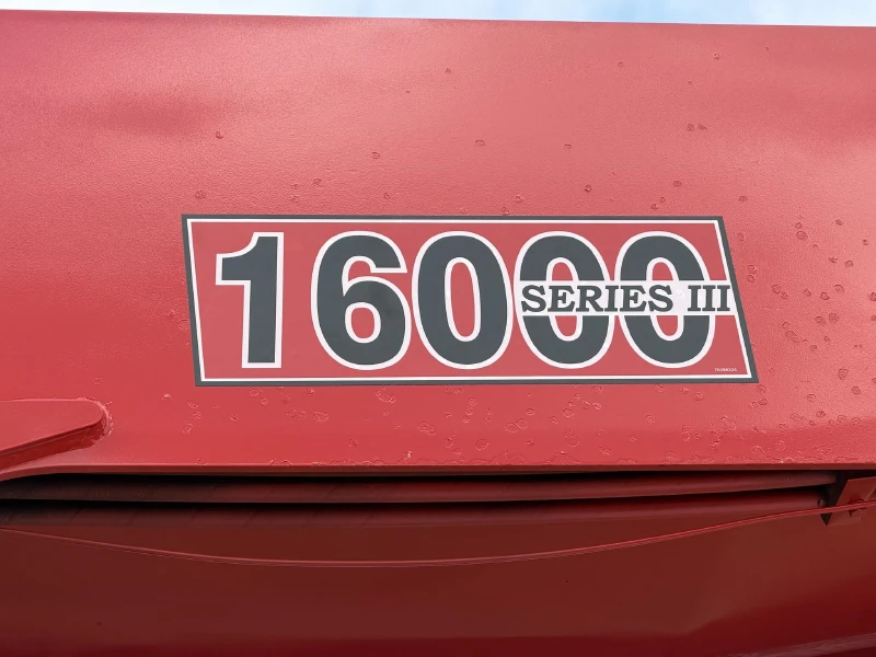 2014 FREIGHTLINER 114SD