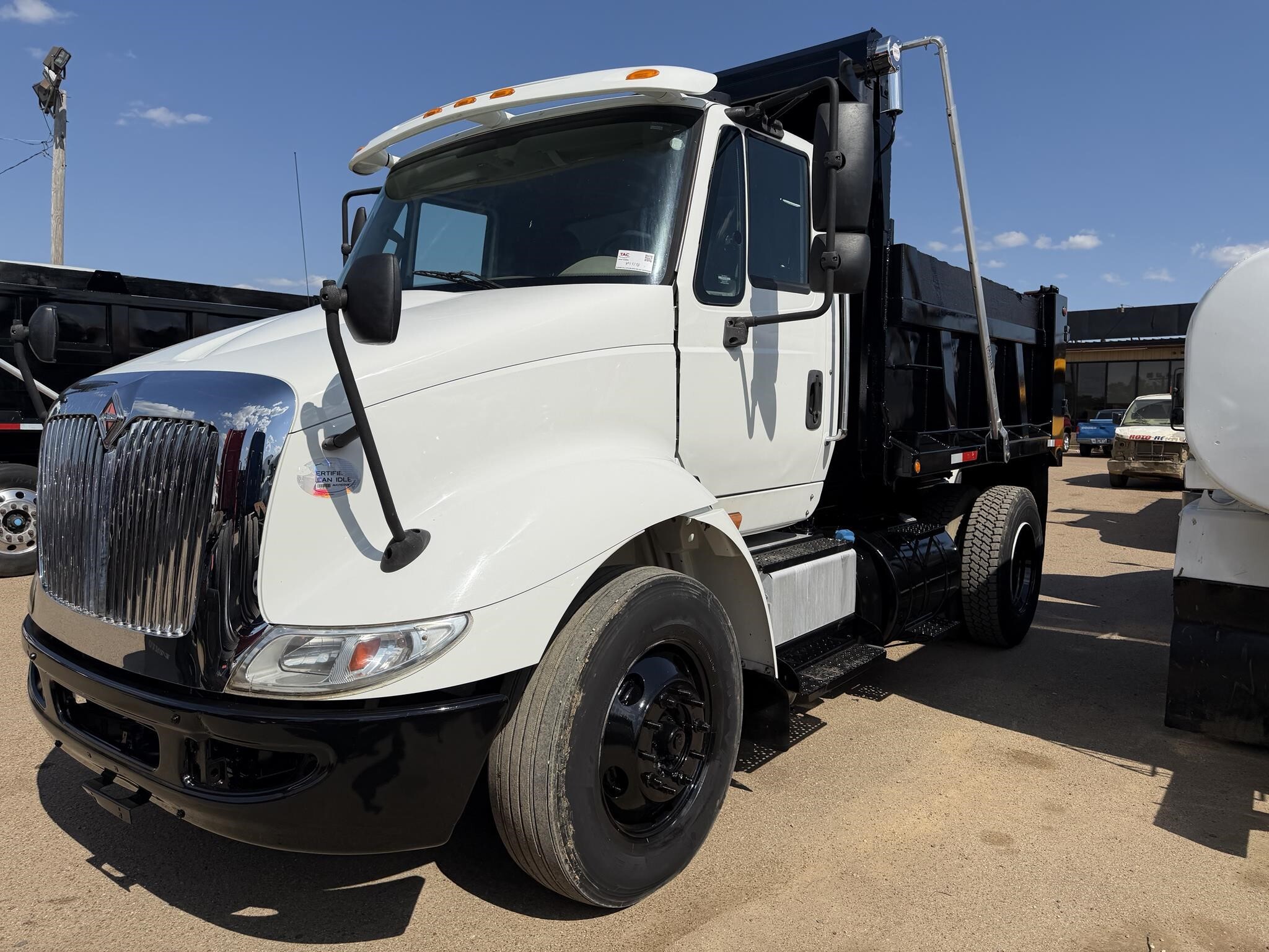2015 INTERNATIONAL TRANSTAR 8600 in Covington, TN