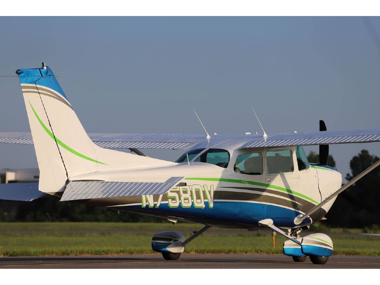 A photo of this 1980 Cessna 172 HAWK XP II