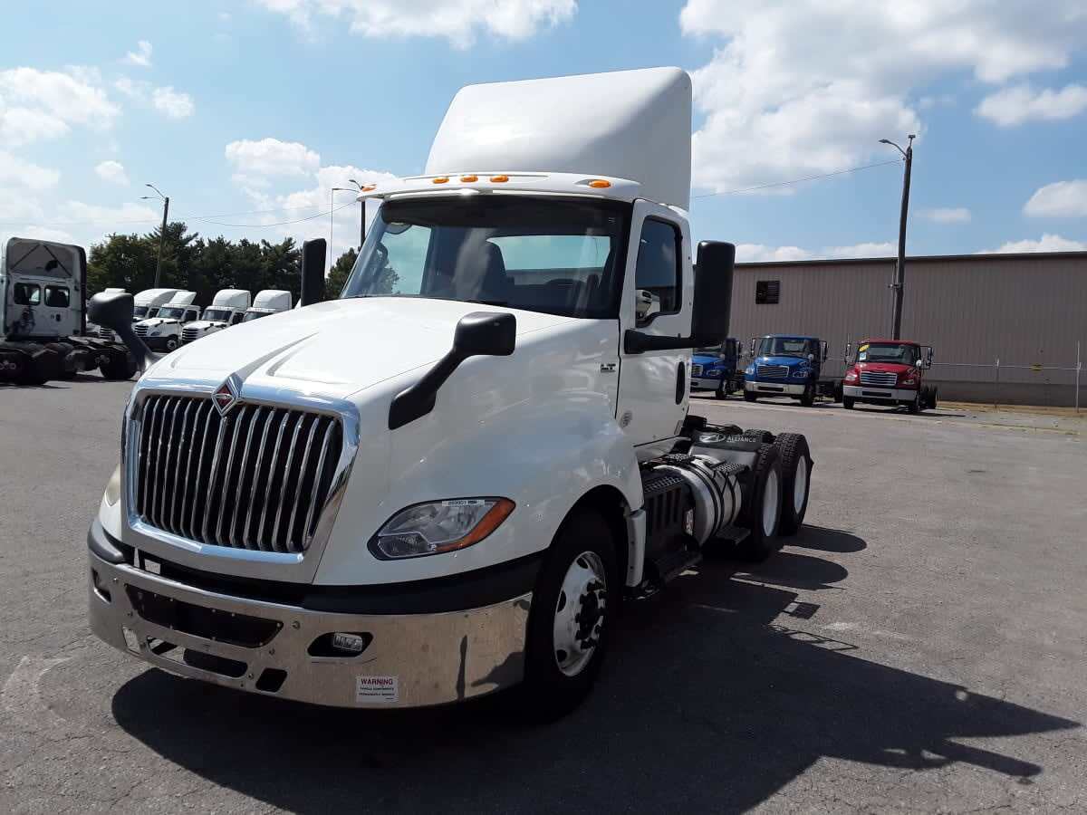 2019 INTERNATIONAL LT625 DAYCAB T/A in Nashville, TN