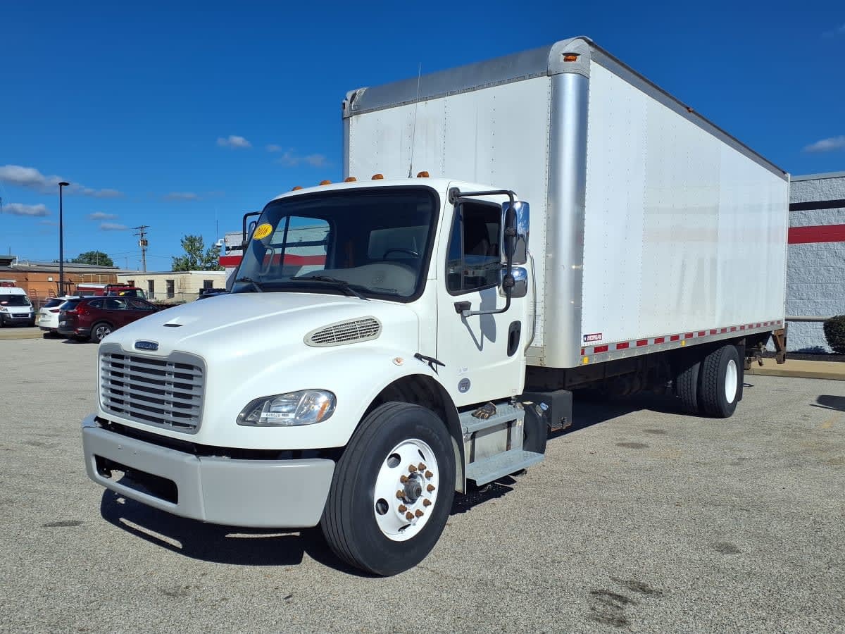 2016 FREIGHTLINER BUSINESS CLASS M2 106 in Cleveland, OH