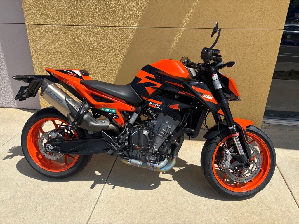2022 KTM DUKE 890 GP in ventura CA