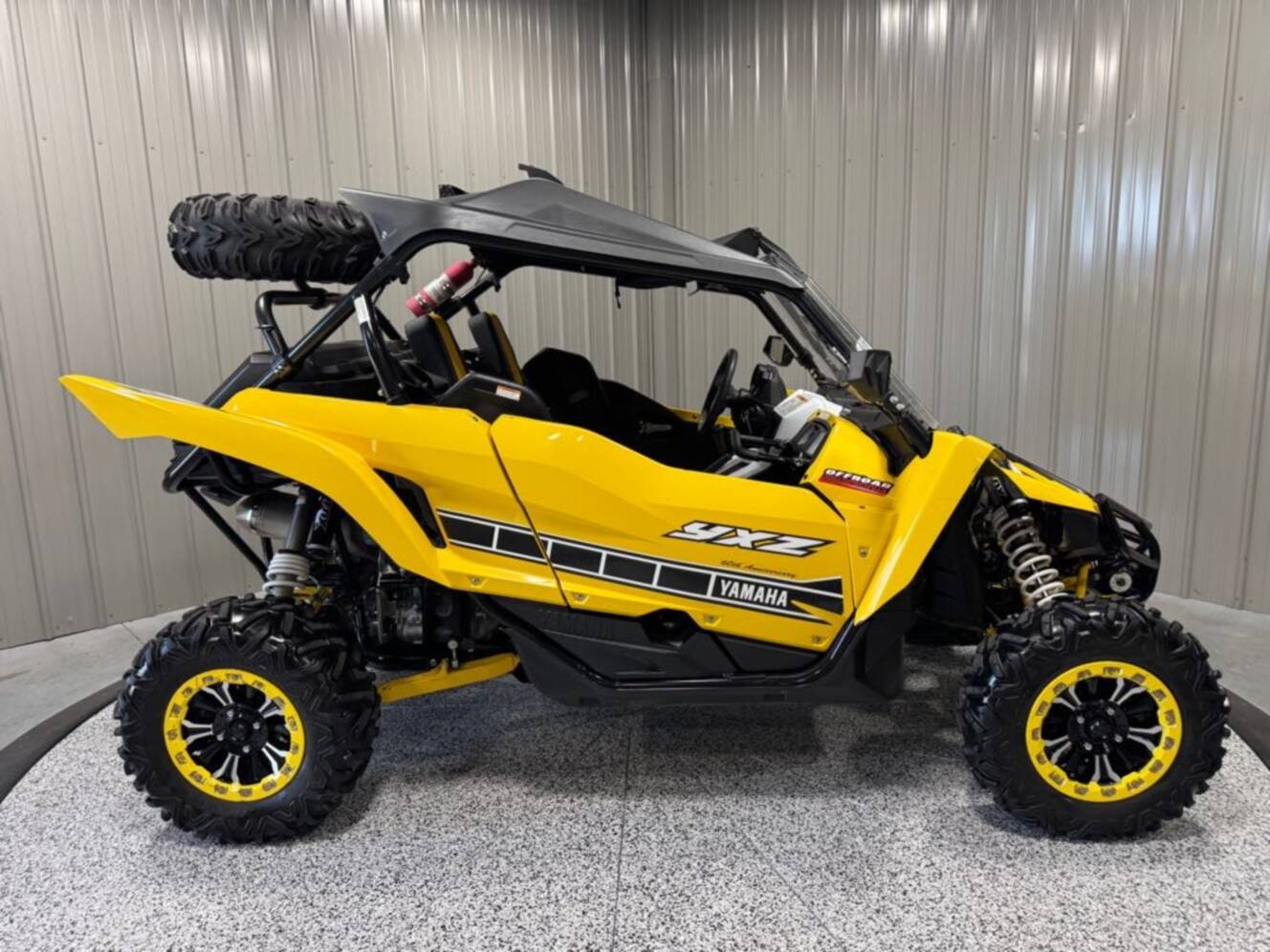 A photo of this 2016 Yamaha YXZ 1000R SE * ONLY 1,214 Miles *