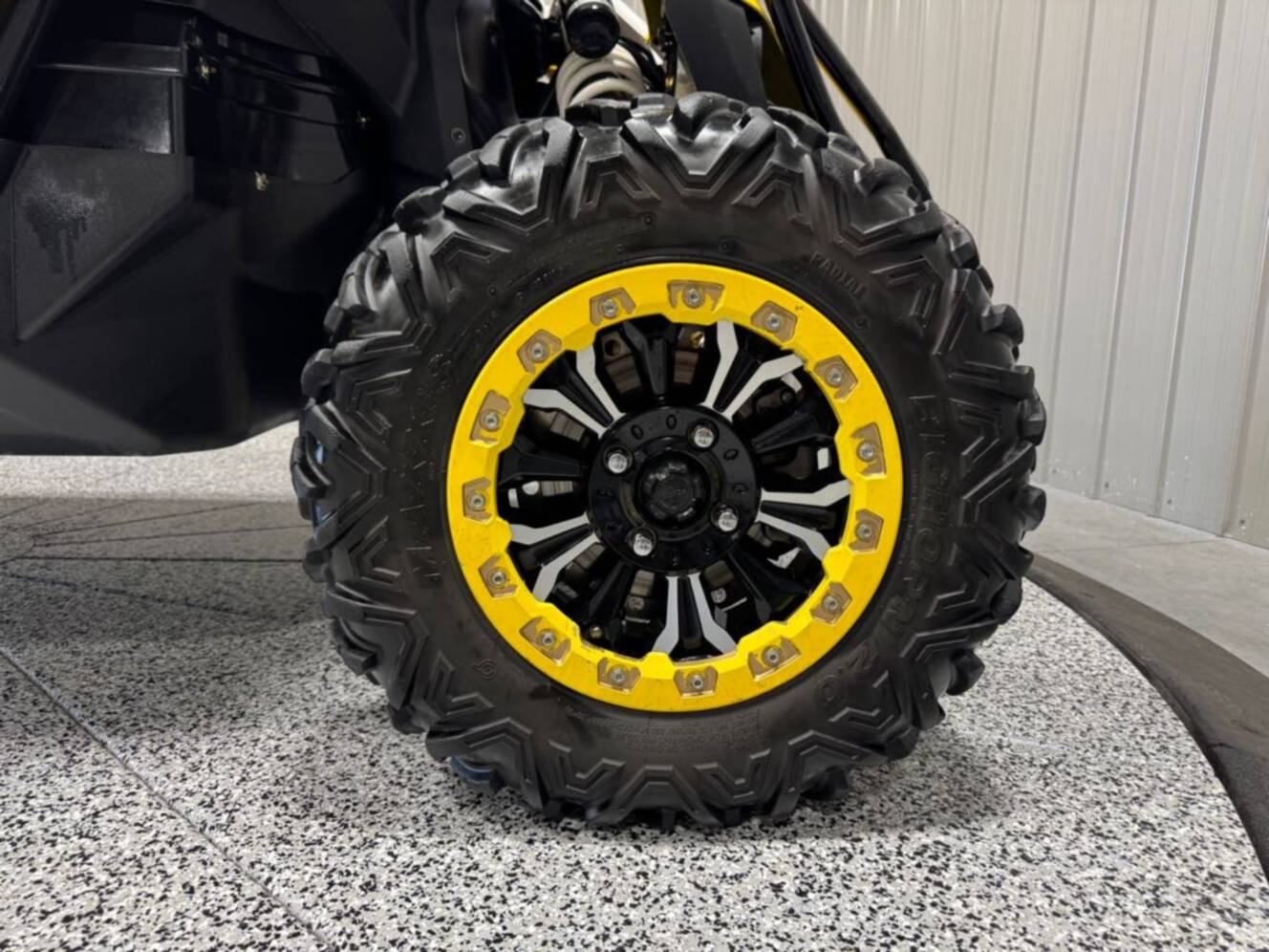 A photo of this 2016 Yamaha YXZ 1000R SE * ONLY 1,214 Miles *
